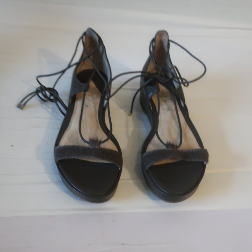 NWT Womens Klik "Kelli" Gray Leather & Pony Hair Sandals Sz 6 *